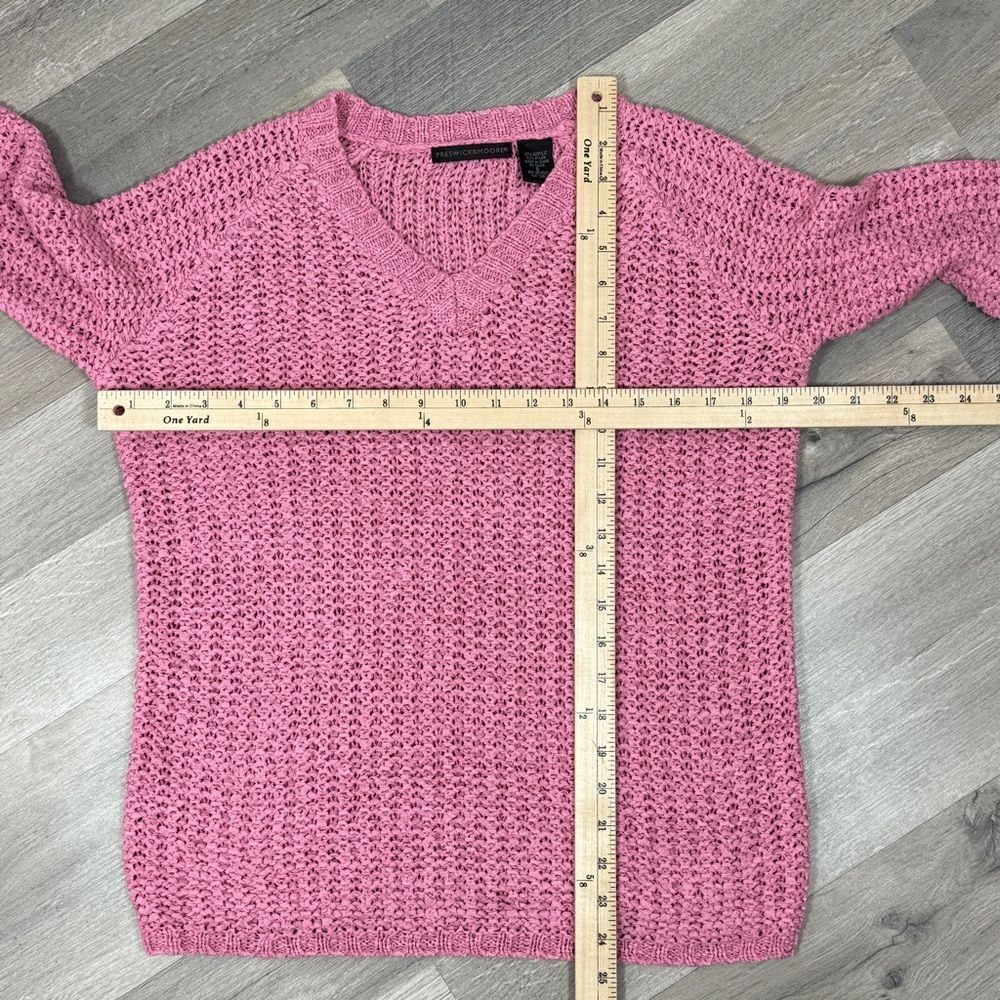 Preswick & Moore Loose Weave V-neck Sweater‎ Rose Pink Small - Picture 11 of 13
